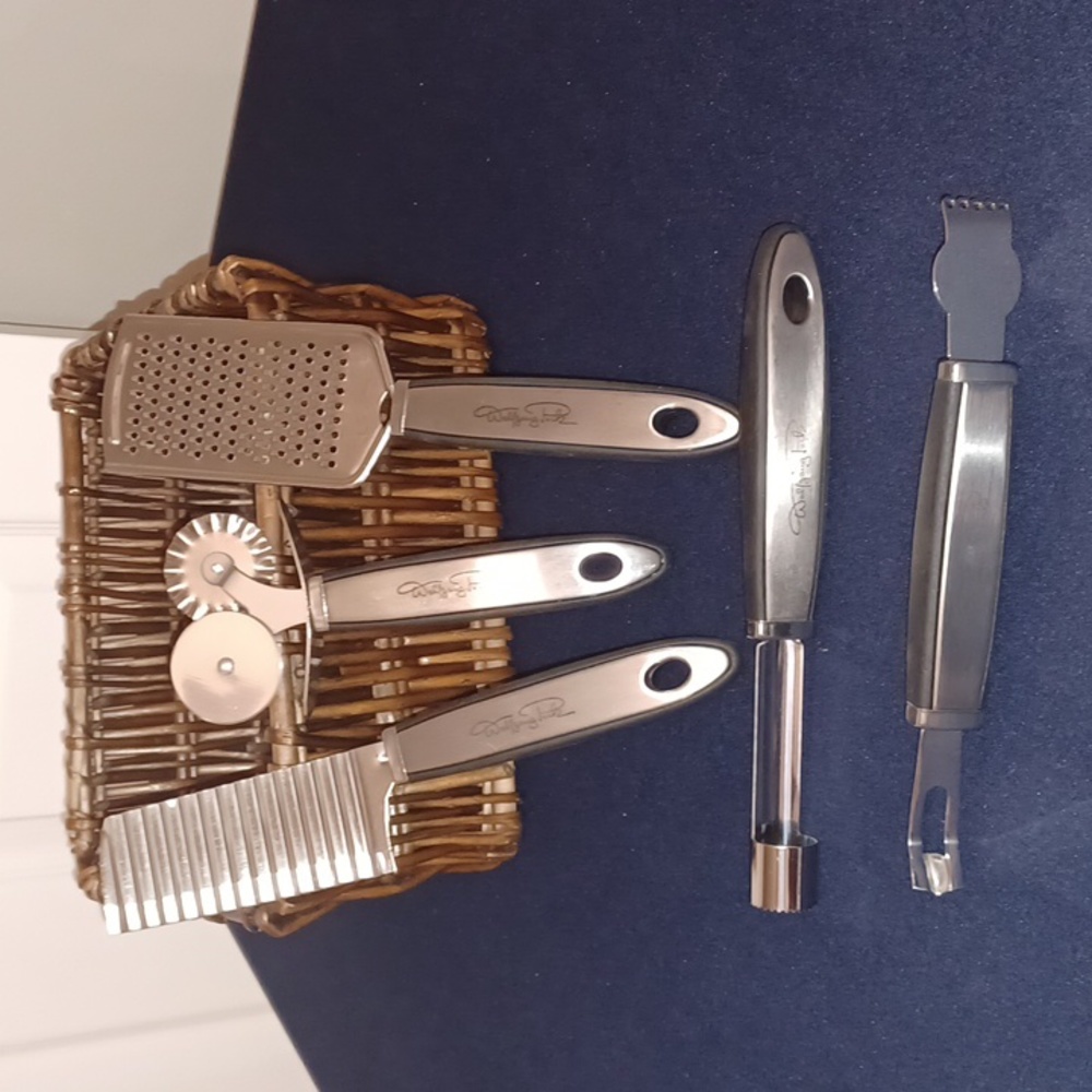 Wolfgang Puck Utensils NWOT